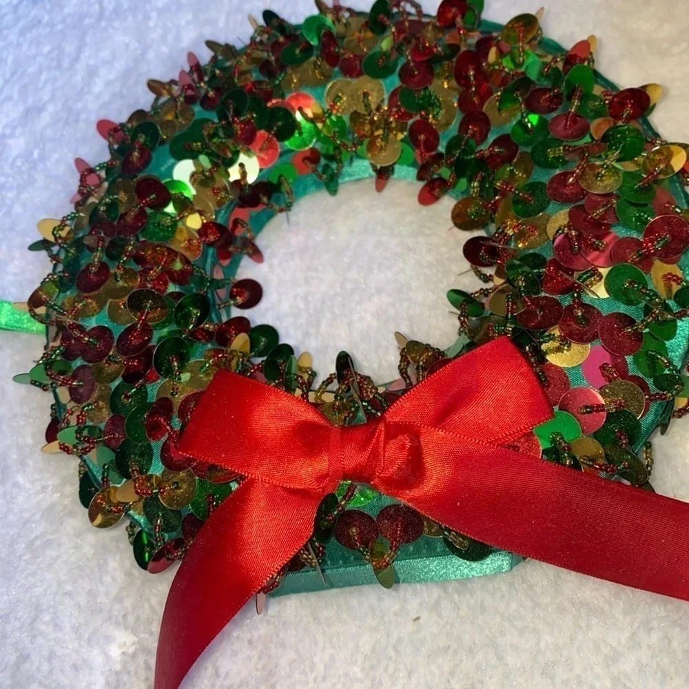 8” Bloomingdales Christmas Red Ribbon Wreath w & Green & Red‎ & Gold Sequences